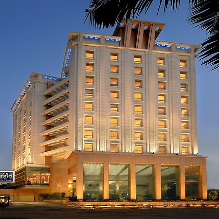 Sarovar Grand Hometel Mumbai Exteriör bild